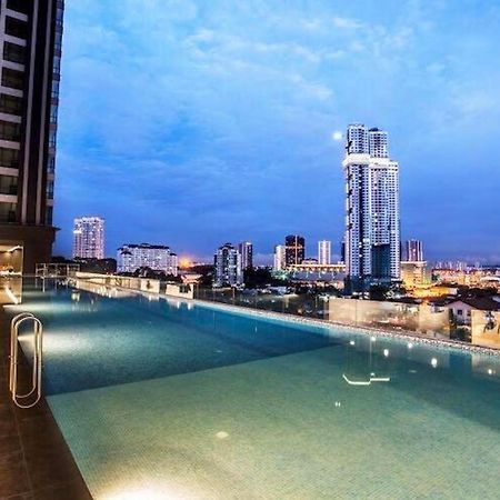 Sks Pavillion Residences By Beestay Management Johor Bahru Exterior foto